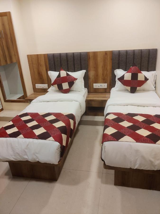 Bkc Corporate Hostel Ac Dormitory Mumbai Dış mekan fotoğraf